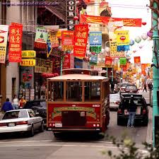 Decouvrez Le Celebre Quartier De Chinatown A San Francisco Sanfrancisco Chinatown Etatsunis Chinatown San Francisco Chinatown Francisco