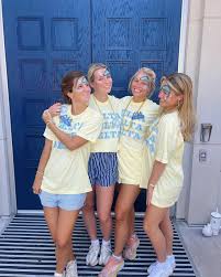 Our first Tri Delt Tuesday goes out to our new President for 2024-2025, Carter  Ching! “Choosing Tri Delt almost 3 years ago has given me opportunities and  friendships I couldn't be more