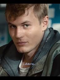 Tristan Burke's Instagram, Twitter & Facebook