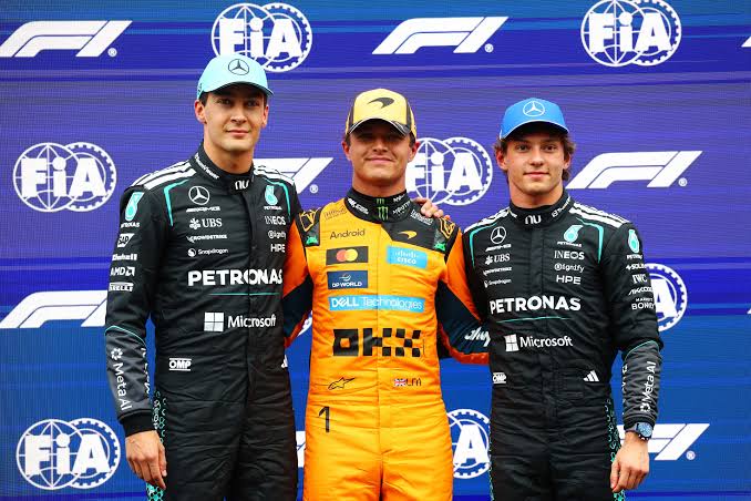 Mercedes Team Principal Toto Wolff calls McLaren intra-team battle 'tricky'  as he compares it to Nico Rosberg and Lewis Hamilton situation | Formula 1®