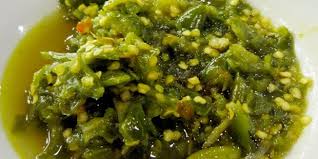 Sajian asli dari sumatera barat ini pernah disebut sebagai salah satu makanan terlezat di dunia perkedel adalah olahan kentang yang diadaptasi dari makanan khas negeri belanda frijkadel. Resep Sambal Cabai Hijau Pedas Asli Padang Resep Masakan Kuliner