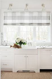 Pin By Anna Sears On White Kitchen Design Farmhouse Style Kitchen Farmhouse Kitchen Curtains Country Kitchen Designs