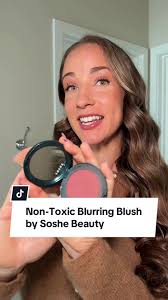 Non-Toxic Blurring Blush for Sustainable Beauty