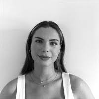 Alexandra Beale's Instagram, Twitter & Facebook