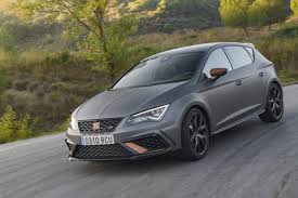 A sports suv built on a vision of innovation. Seat Leon Cupra R Und Cupra 300 Carbon Edition Vorboten Der Neuen Marke Auto Medienportal Net