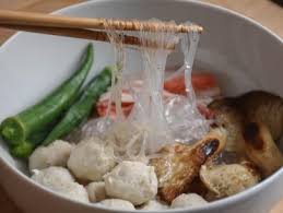Empty the tastemaker from the noodle pack into the bowl and stir well. What Are Glass Noodles And How To Cook With Them Food Network Healthy Eats Recipes Ideas And Food News Food Network