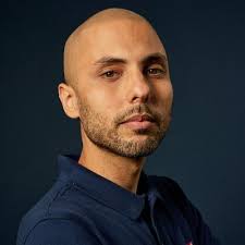 Ayer fue mi último día en Accenture Argentina . Un lugar que me abrió las  puertas a desafiarme y crecer personal y profesionalmente. Un espacio donde  aprendí y conocí a un grupo