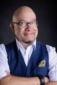 Nachruf als Video von Wolfgang Gallus zum Tode von Michael Brockmann  1952-2023 https://youtu.be/lw0cJWtR2Ec Beitrag mit Video dazu:  https://www.unser-bad-driburg.de/news/aktuell/nachruf-zum-tode-von- michael-brockmann---1952---2023