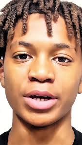 Aaron Ensley's Instagram, Twitter & Facebook