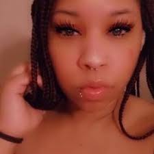 Lisa Wolfson (@moonprincess236)