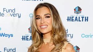 Has Jessie James Decker Reconciled With Her Estranged Brother John?