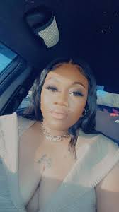 Hey Everyone, my name is Ciara I'm 35, no kids, truck driver that owns her  own truck, love to travel, and have brunch days with friends. I'm currently  in the Loganville/Grayson area