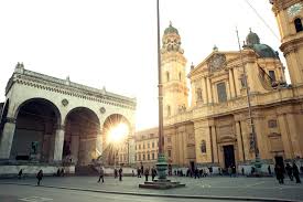 Munchen Odeonsplatz Travel Munich The Places Youll Go