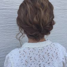 どんなヘアが正解水着に似合う簡単へアアレンジ10選 Locariロカリ