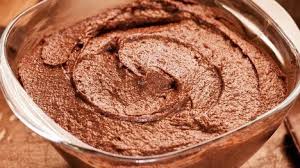 Mousse Au Chocolat Sans Grumeaux Video Recette Video Recette De Mousse Au Chocolat Facile Mousse Au Chocolat Facile Recette Mousse Au Chocolat