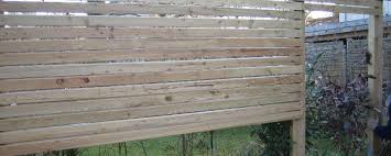 Holzzaun selber bauen gunstig und solide soll er sein selber bauen garten sichtschutz garten selber bauen holzzaun. Holzzaun Selber Bauen Gunstig Und Solide