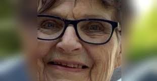 Deborah Hare's Instagram, Twitter & Facebook