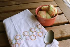 Ladyface Blog Diy Embroidered Tea Towel Towel Crafts Tea Towels Diy Fabric