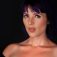 Featured Artist: Abby Powell