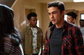 Darren charles barnet was born on april 27, 1991 in los angeles. Bild Zu Darren Barnet Bild Darren Barnet Filmstarts De