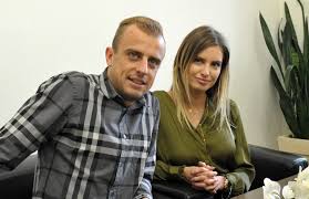 Second winter signing poland international grosicki joins west brom from hull. Kamil Grosicki Swietuje Kolejna Rocznice Slubu Oto Jego Malzonka Dominika Grosicka Sport