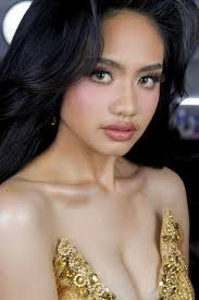Queen Jay Ann Carpio 👸✨ Be the Best version of your look ❤ Experience  #PatriciaSibugHairAndMakeup #pampangamakeupartist #mabalacatmakeupartist  #makeupartistph #madapdapmakeupartist #cleanandclassic #glowingmakeup For  inquiries and bookings feel free ...