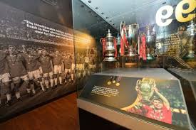 Manchester united can count on a fantastic crowd when playing at their home ground of old trafford. Manchester United Stadium Tour Manchester Sightseeing Tours