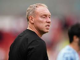 Football rumours: Forest owner weighing up firing Steve Cooper after five  losses