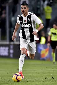 See more of cristiano ronaldo on facebook. Cristiano Ronaldo I A Intrecut Pe FotbaliÈ™tii De 20 De Ani