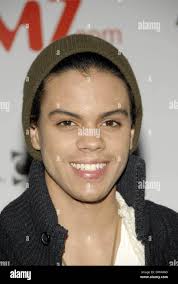 Evan ross celebrates hi-res stock photography and images