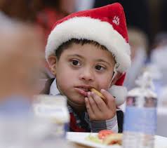 Vikings entertain 800 at annual Christmas party