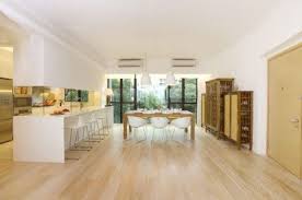 Jual lantai kayu terbaik dibandung, jual lantai kayu berkualitas selain itu kami menjual decking kayu, plafon kayu. Keunggulan Lantai Kayu Sebagai Penghias Ruangan Rumah Desain Dapur Dapur Kontemporer Desain Interior Apartemen