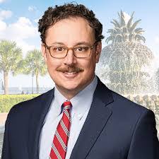 Melanie Starrett's Instagram, Twitter & Facebook