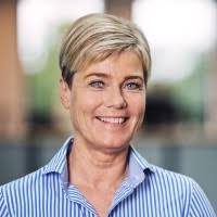 200+ "Eggert" profiles