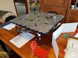 Small Gaming Table Solution Picture Only I Really Wish You Could Tell Exactly Whatthey Used To Raise The Game Mat Table Games Dnd Table Small Games