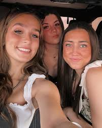 gracie bryan :) (@graciebryan_) • Instagram photos and videos