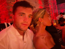 ALEXA SEROWIK (@alexaserowik) • Instagram-bilder og -videoer