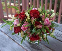 Alstroemeria Hypericum And Roses In A Flower Bowl Flower Arrangements Fresh Flowers Arrangements Flower Delivery