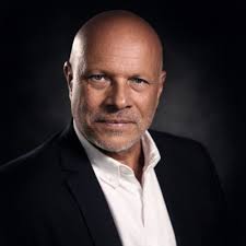 Ce week-end, l'association a pris l'eau.... et c'est très bien 😁  Formidable 25eme édition de la régate ArmorCup, fidèle soutien de  l'association Dessine-moi la High-Tech. Au programme : du ☀️…