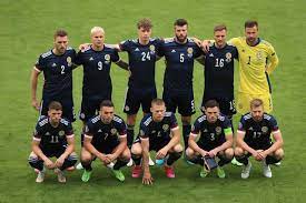 I was out on monday playing during the scotland game too and the reaction was so good. F6kljp2dfnuwdm