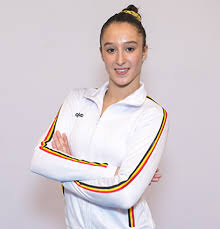 Jun 27, 2021 · nina derwael heeft zondag de gouden medaille behaald aan de brug met ongelijke leggers op de tweede dag van de flanders international team challenge in de topsporthal in gent. Nina Derwael Wint Nationale Trofee Voor Sportverdienste 2018 Stad Brussel