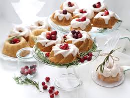 Bundt cake pans come in a variety of shapes and sizes. Recipe For Mini Rum Bundt Cakes With Butter Rum Glaze Hgtv
