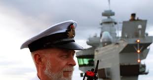 Rosyth: Tributes paid to HMS Caledonia Commanding Officer