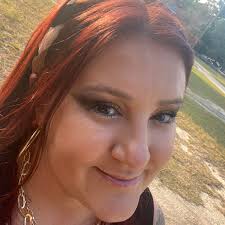 🎄🎅 The countdown is ON! There are just 14 days until Christmas! 😱🎁  We're so excited for the holidays that we're spreading the cheer with  Countdown to Christmas Giveaways! 🎉✨ 🎄 Every