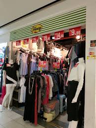 Vi rekommenderar att du bokar rundturer i sungei wang plaza i förväg för att säkra din plats. Bukit Bintang Sungai Wang Lot 10 Fahrenheit And Pavilion Visit Malaysia