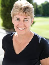 Jackie Nesbitt's Instagram, Twitter & Facebook