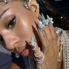 aaron.ram (@aaron.perez773)