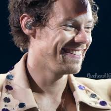 Enjoy this.. We haven't been seeing to much of this Harry lately 😔