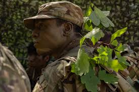 1st Regiment #BasicCamp Cadets are learning to lead and getting comfortable  in tactical environments during Field Training Exercise. Check out the link  in our bio for more! 📸 By Sidney Lasley, Murray