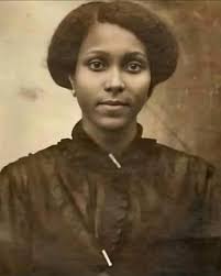 Black History Fact!!! #WomensHistoryMonth Louise Helen Norton Langdon was  born in La Digue, Saint Andrew Parish, Grenada, to Ella Langdon in either  1894 or 1897. Ella was the daughter of Jupiter and